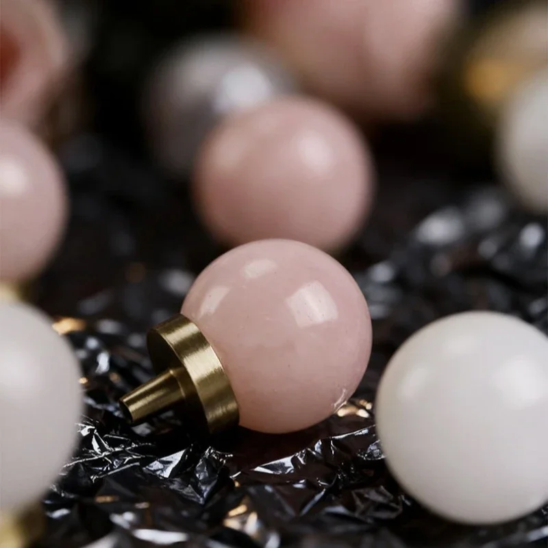 New Creative Knob Crystal Handle Light Luxury Brass Handle Clothing Cabinet Door KnobShoe Cabinet Drawer Brass Crystal Ball Pull