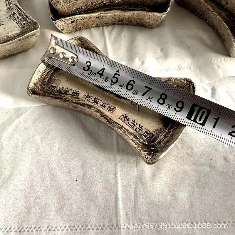 Antique-style vintage collectible coins: Qing Dynasty silver ingots, white copper silver ingots with honeycomb bottom, 0.6kg hal