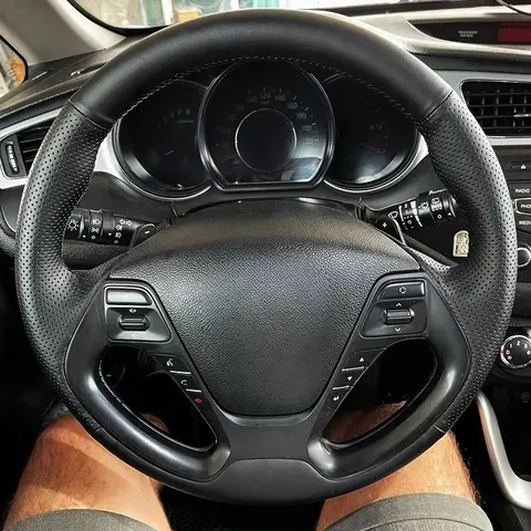 기아 K3 2013 K3S 2014 K2 Rio 2015 2016 Cerato 2013-2017 Ceed 2012-2017 자동차 핸들 커버 가죽 용 브레이드 스티어링 휠