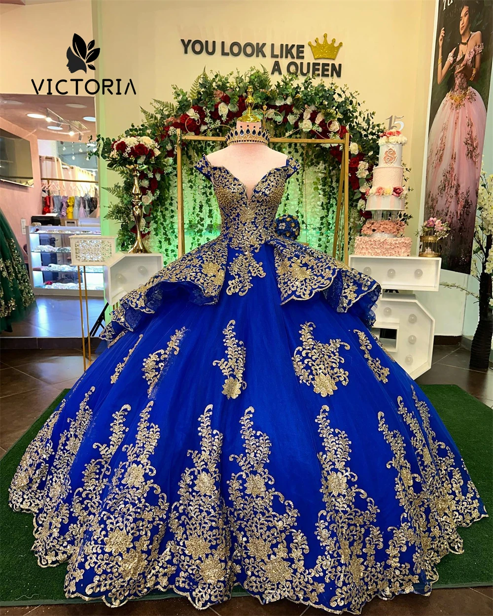 Vestido de quinceañera azul con cuentas doradas, traje de baile con volantes y Apliques de encaje, para cumpleaños, 15, 2024