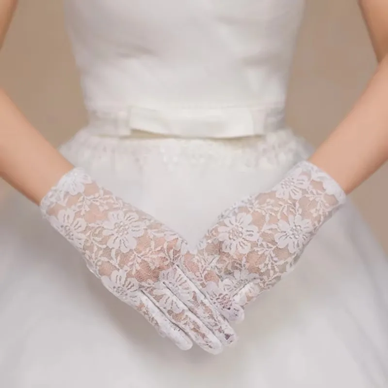 Guantes de Encaje Largos con Perlas – Blanco para Novia y Fiesta - imagen 4