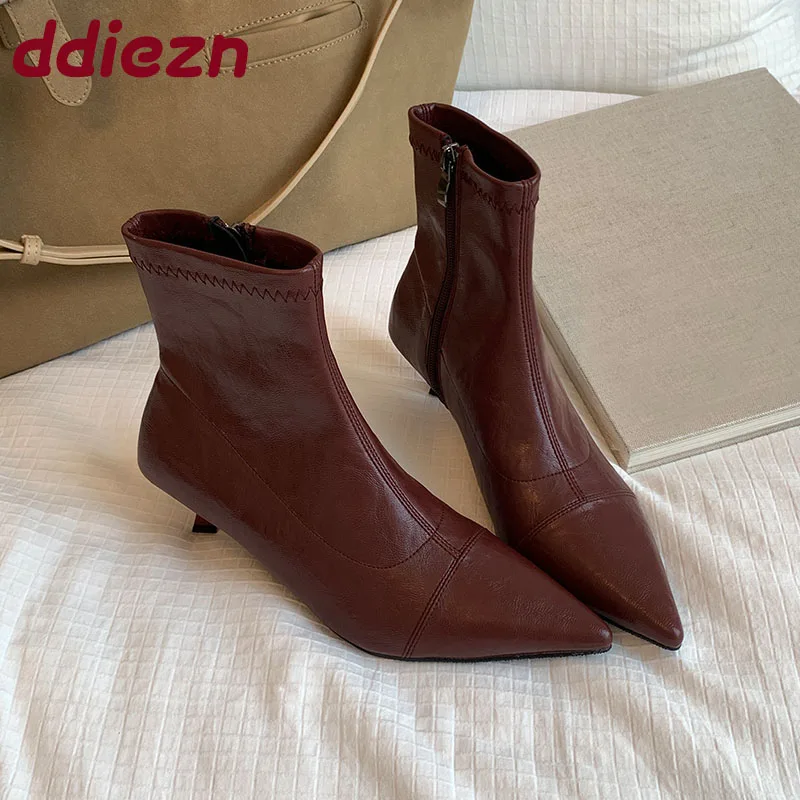 

Женская обувь на низком каблуке, женские эластичные ботильоны на молнии, модные женские короткие современные ботинки с острым носком, туфли-лодочки