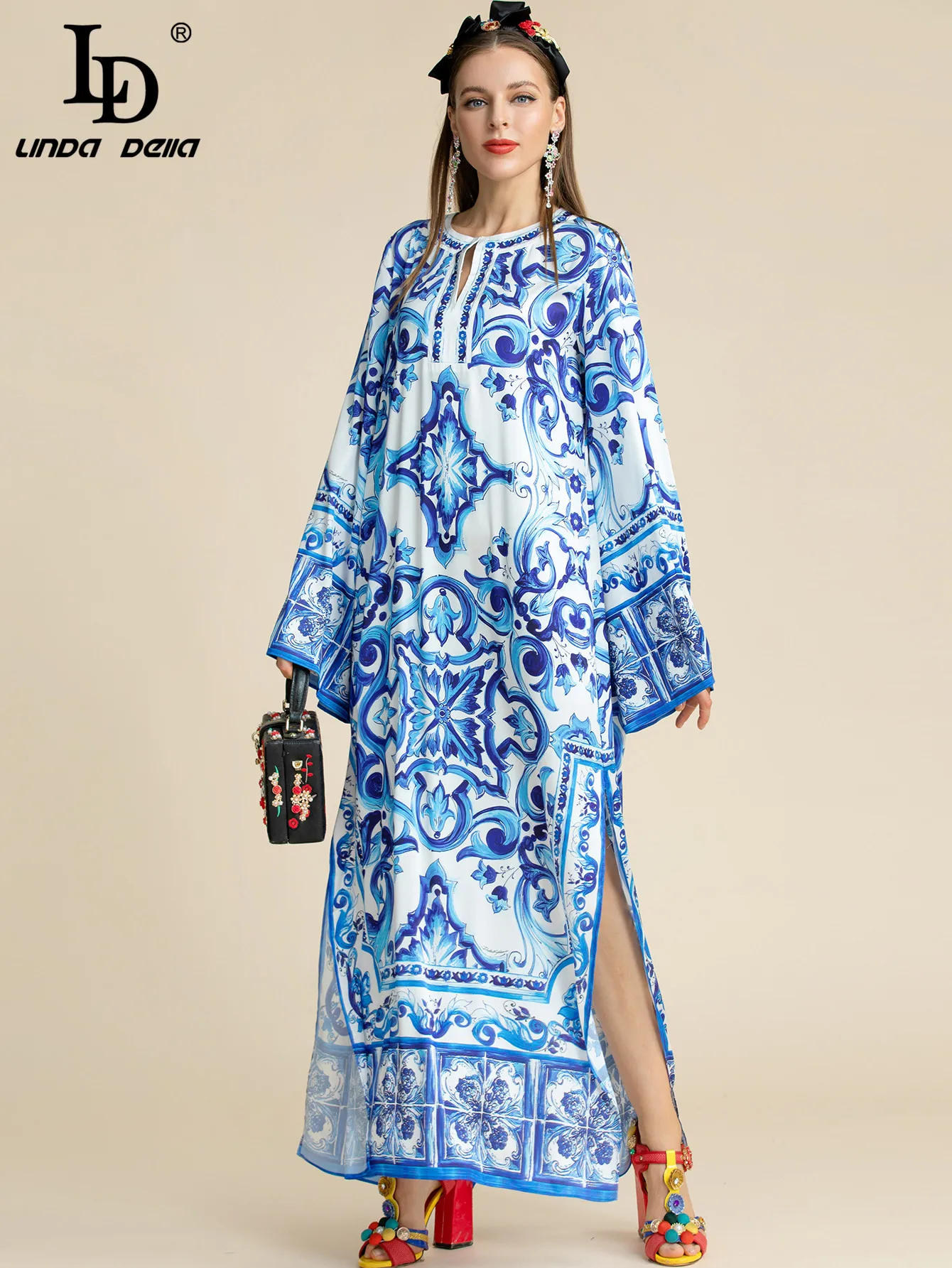 LD LINDA DELLA 2022 Fashion Autumn Runway Long Dress Women Blue and White Porcelain Printing Bohemian Loose Maxi Dresses Robe