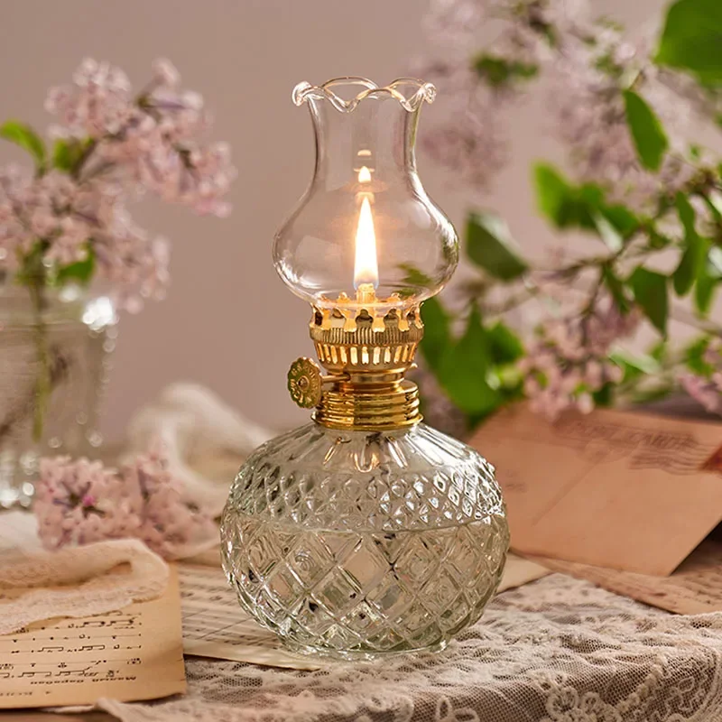 Chamber Oil Lamp For Home Decor Lighting Vintage Burning Lantern Tabletop Kerosene Lamp W/ Adjustable Fire Wick