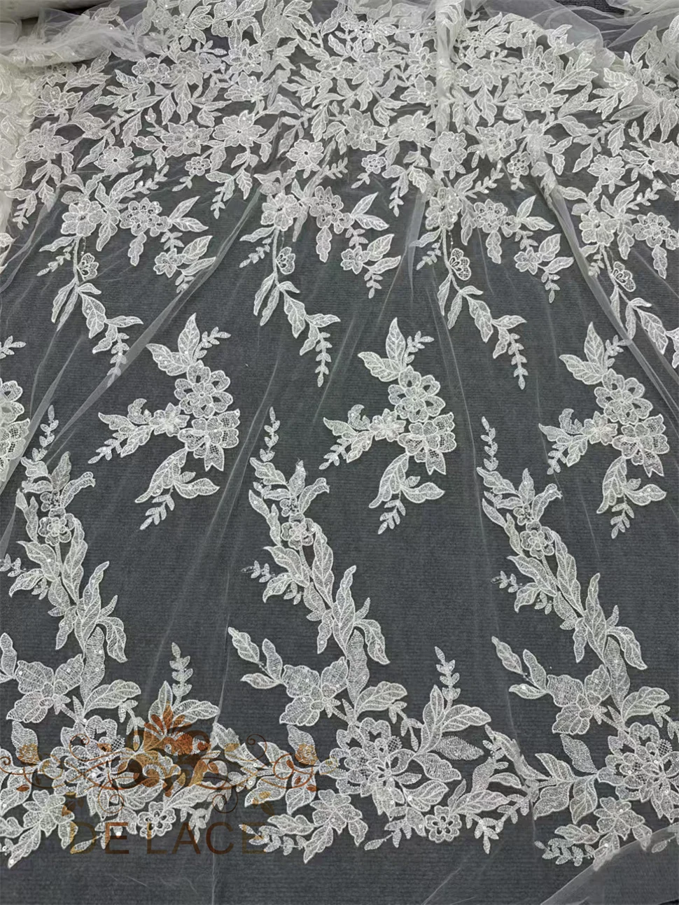 MEU simples e elegante bordado flor renda com lantejoulas brilhantes floral bordado vestido de casamento tecido de renda