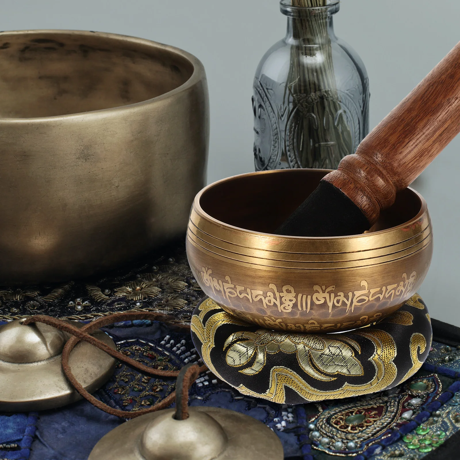 

Bowl Singing with Mallet Mat Rod Meditation Yoga to Heal