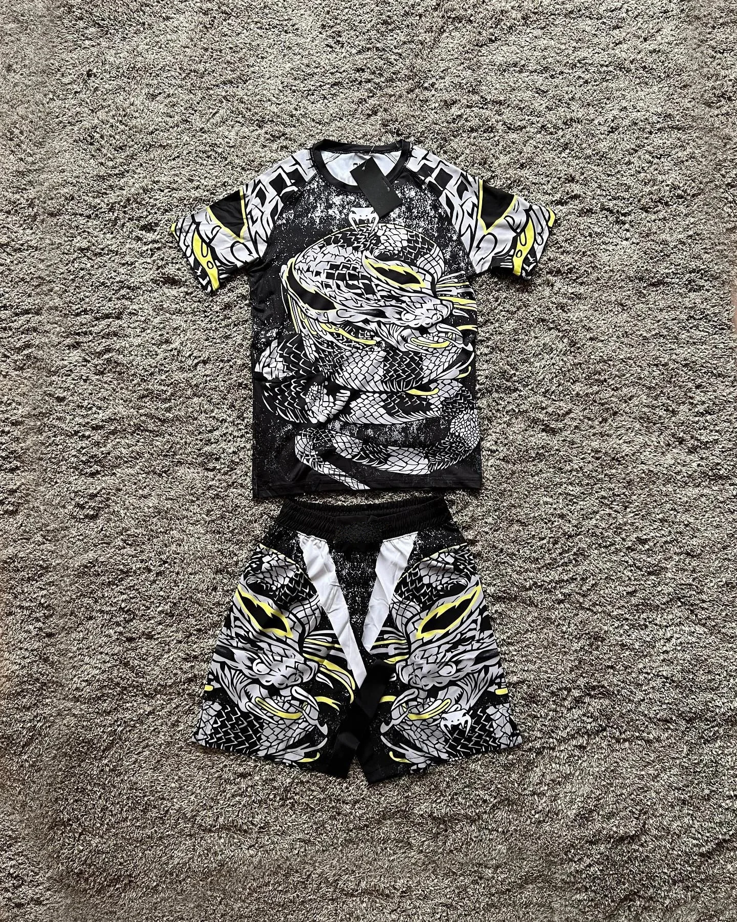 Meistverkaufte Herren- und Damen-Outdoor-Sport-Freizeitsets mit Kurzarm-Oberteil und Kurzhose; Kampfsport- und Boxbekleidung – Detail 5