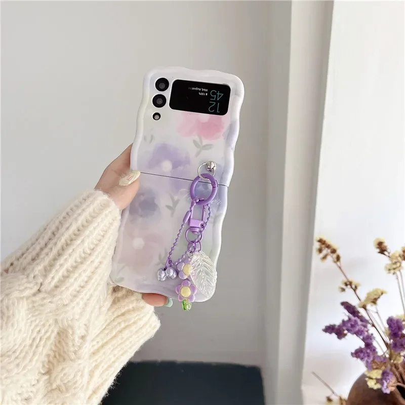 For Samsung Galaxy Z Flip 3 4 5 Phone Case Cute Flower Pendant Wave Shockproof Back Cover For Samsung Z Flip3 Flip4 ZFlip5