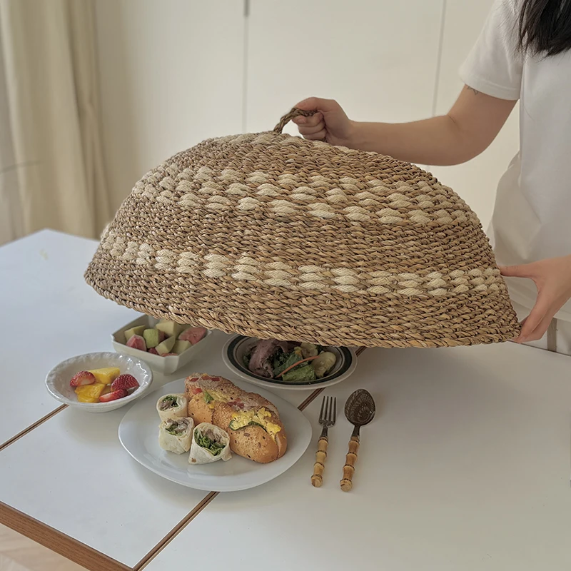 Natural Handwoven Seagrass Food Cover Dome Shape Kitchen Dust Cover Insect Protection for Leftovers Dining Table Umbrella