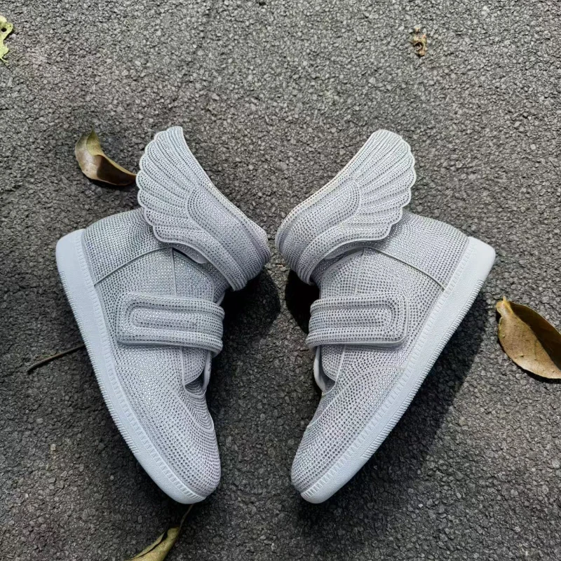 Diamond Angel Wing Sneakers Genuine Leather Upper Non Slip Rubber Sole Fashionable Comfortable High Top Casual Fashion Shoes