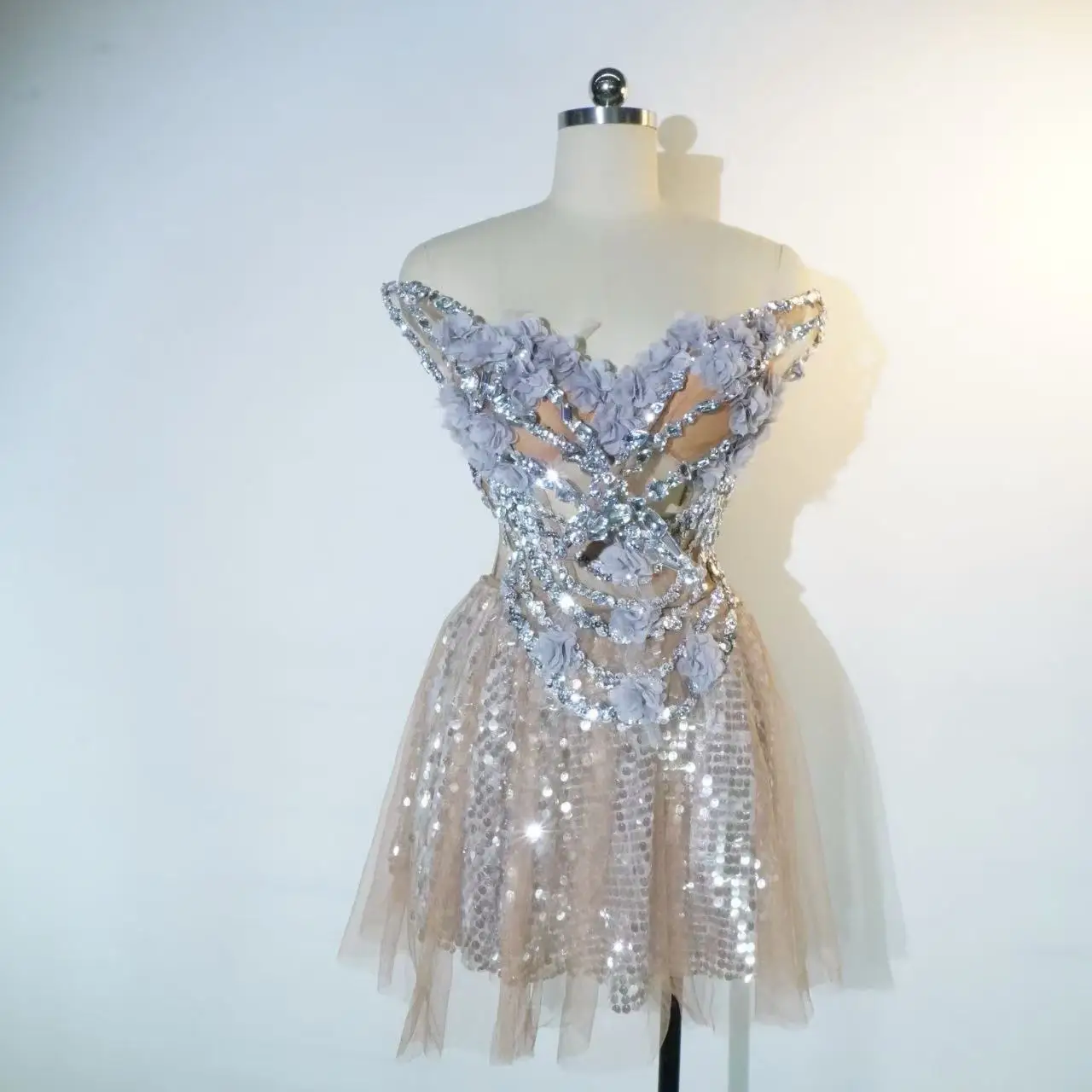 

Ladies Crystal Sequin Glamorous Twopiece Dress Backless Nightclub Stage Dress Drag Queen Pole Dance Party Birthday Outfit
