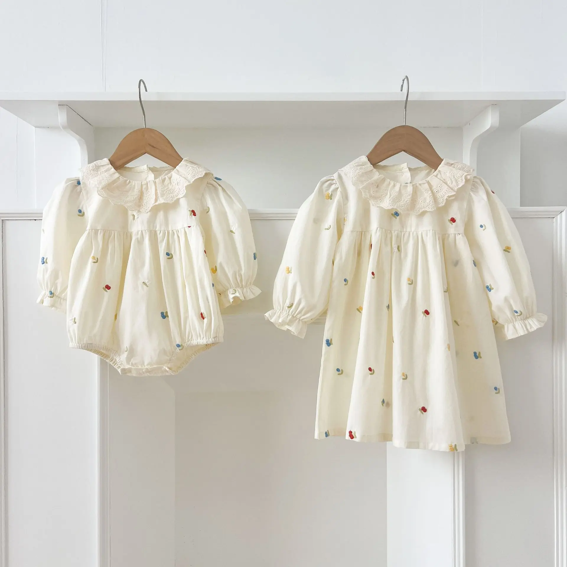 Spring 2025 Kids Dress for Girls Cute Flower Print Long Sleeve Princess Style New Arrival