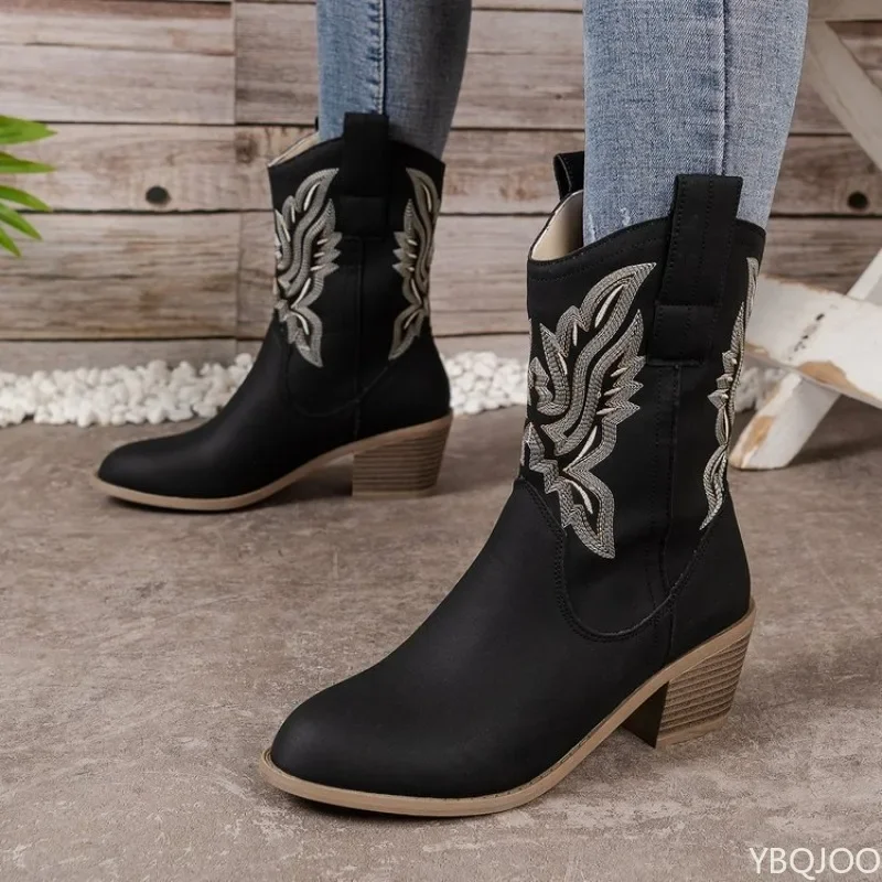 

Elegant comfortable women's shoes autumn winter embroidered thick heel women's boots retro minimalist midsole pointed boots