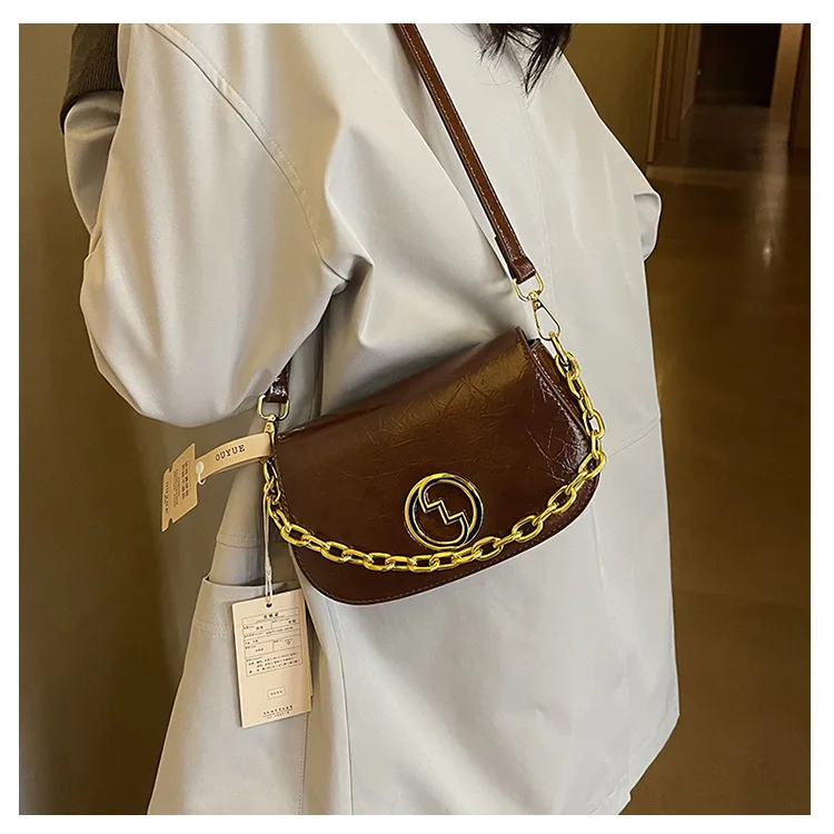 Bolso de hombro Viral Saddle: elegante bolso cruzado con asa superior, bolso de cuero imprescindible para invierno para mujer, elegante y práctico