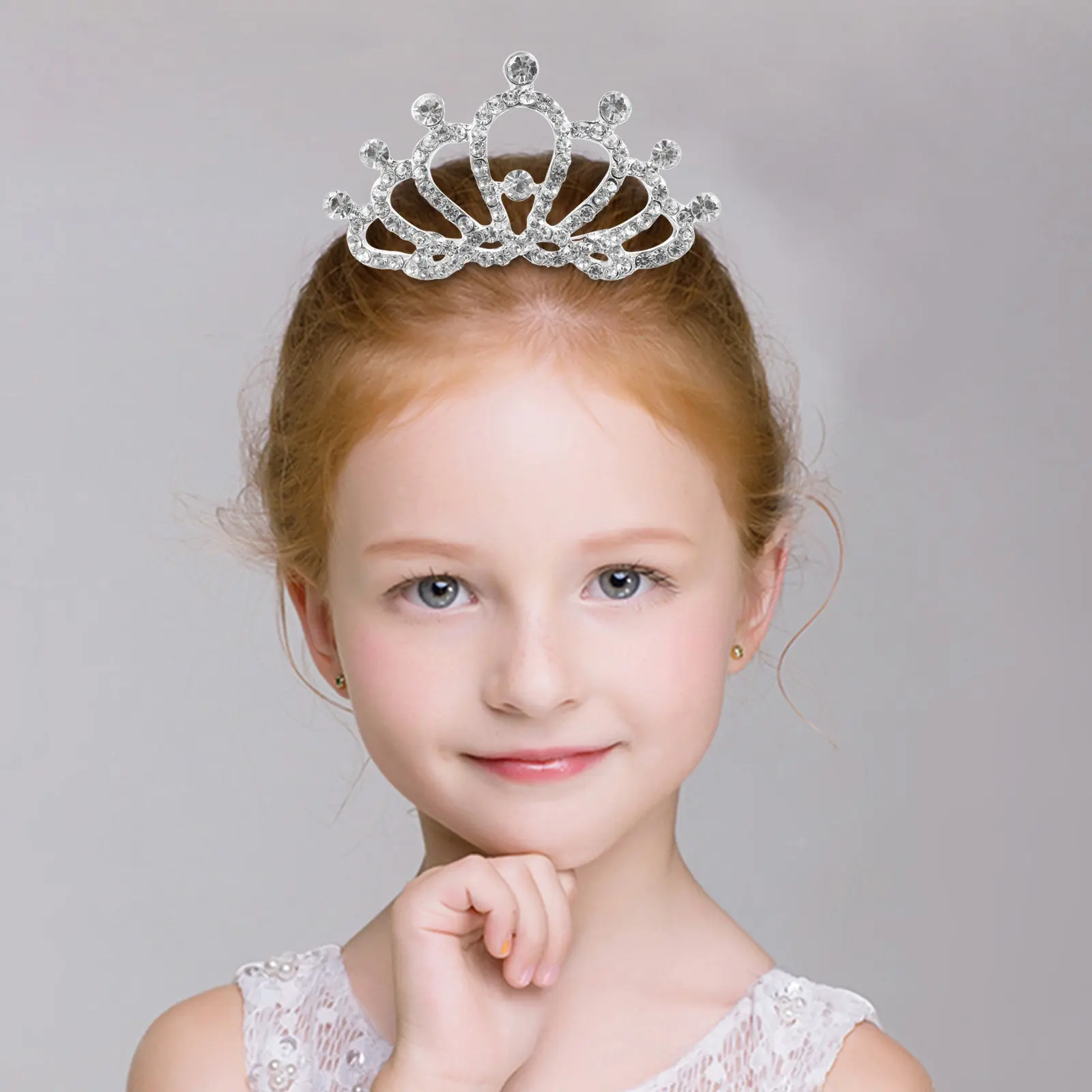 

Набор из 4 мини-корон-гребней для девочек со стразами, заколки-тиары, украшения для волос на день рождения, детские головные уборы, короны с гребнем