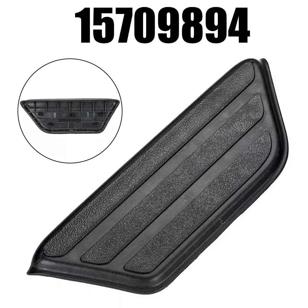 

OE Number: 15709894 Right Side Step Pad Anti-corrosion Easy To Use High-quality Materials Non-deformation Quick To Install