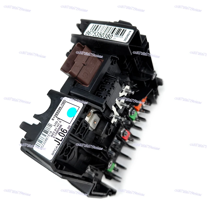 

Adapt to Peugeot's new 408 C4 power management module BPGA battery manager