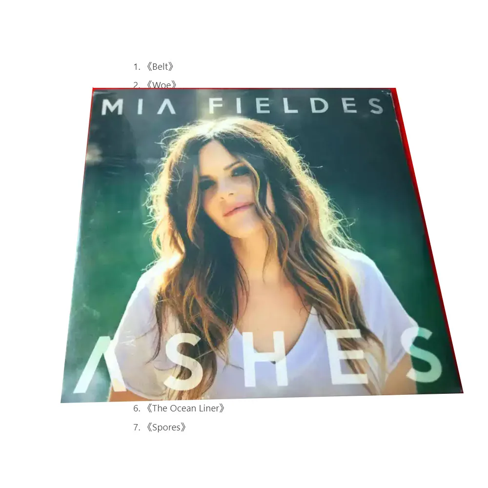 ซีดี มีอา ฟิลด์ส แอชส์ อีพี ด้วยการจัดเรียงดนตรีที่ไพเราะแบบดนตรีประกอบยอดนิยม นี้สะท้อนถึงแก่นแท้แห่งจิตวิญญาณของการเกิดใหม่