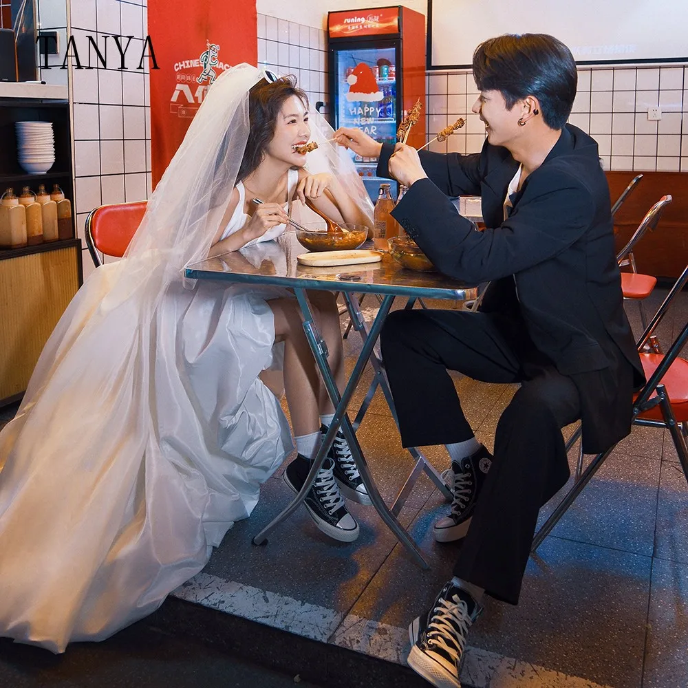 Vestido de novia de tafetán con cuello en forma de corazón, traje de novia con tirantes finos, espalda alta y baja, con cordones, a la moda, para sesión de fotos, TSWD275