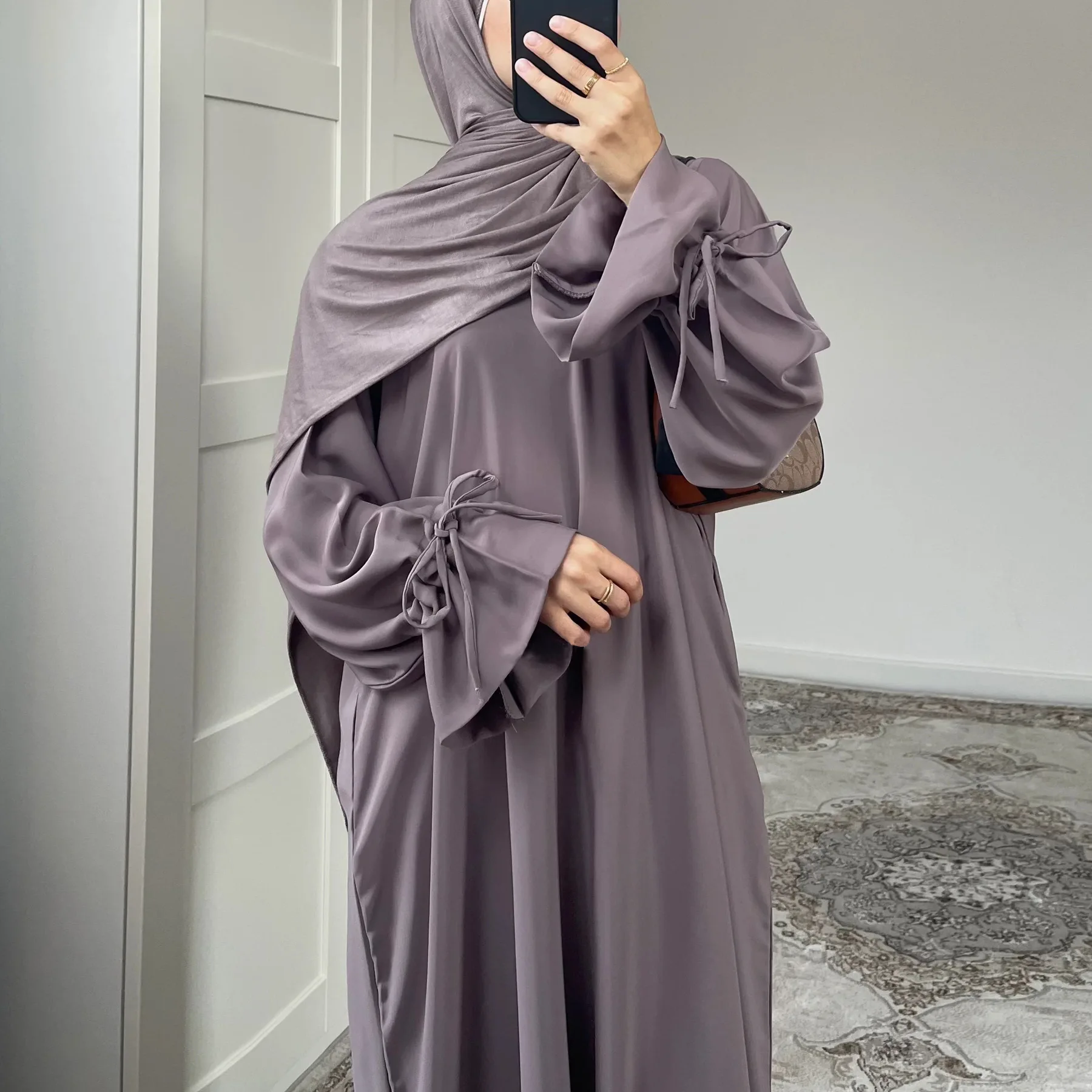 

Dubai Turkish solid color sleeve robe fashionable simple temperament elegant vacation style high-end banquet party dress