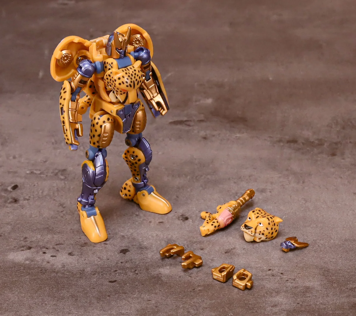 [In stock] Robot Toys Transformation RT-03 RT-03B 8.7cm Working Leopard Cheetor Beast Wars Mini Pocket Action Figure