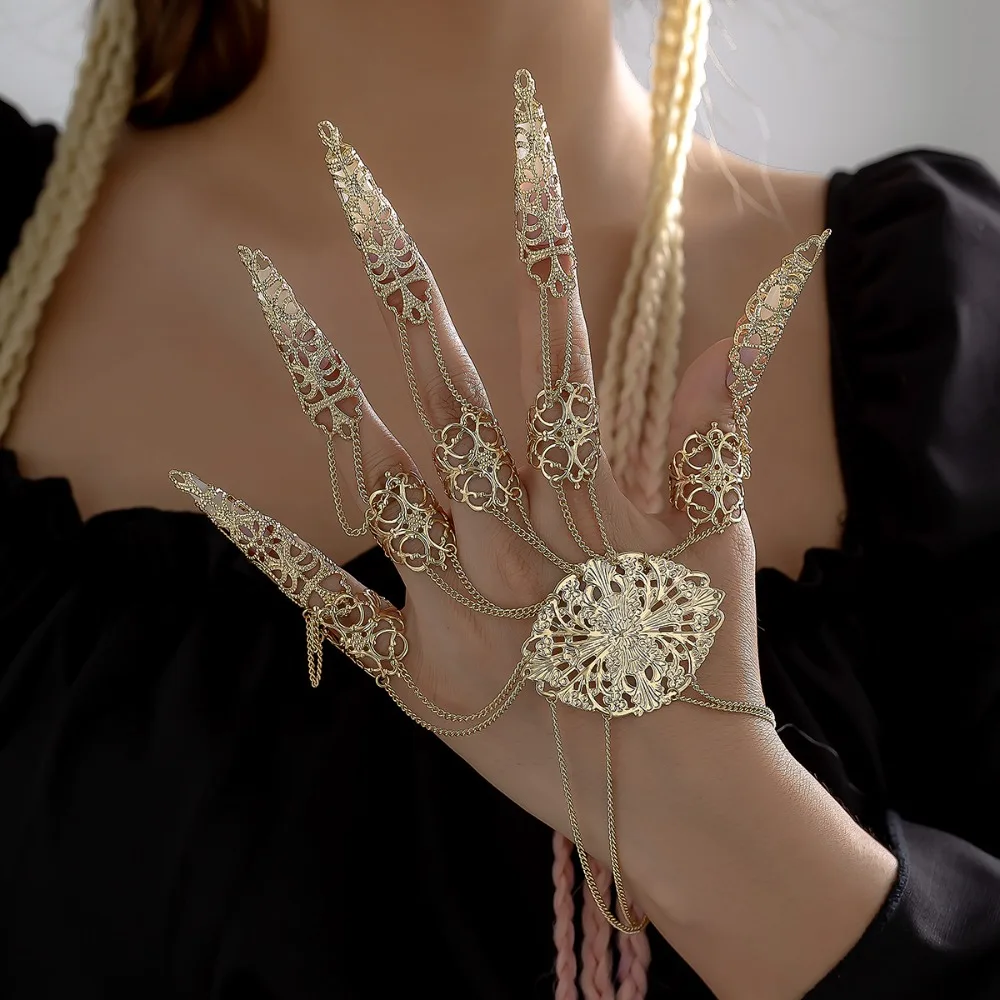Personality Gothic Hollowed-out Metal Chain Conical Tassel Nails Hand Back Fingering Together Bracelet for Women Jewelry Gifts