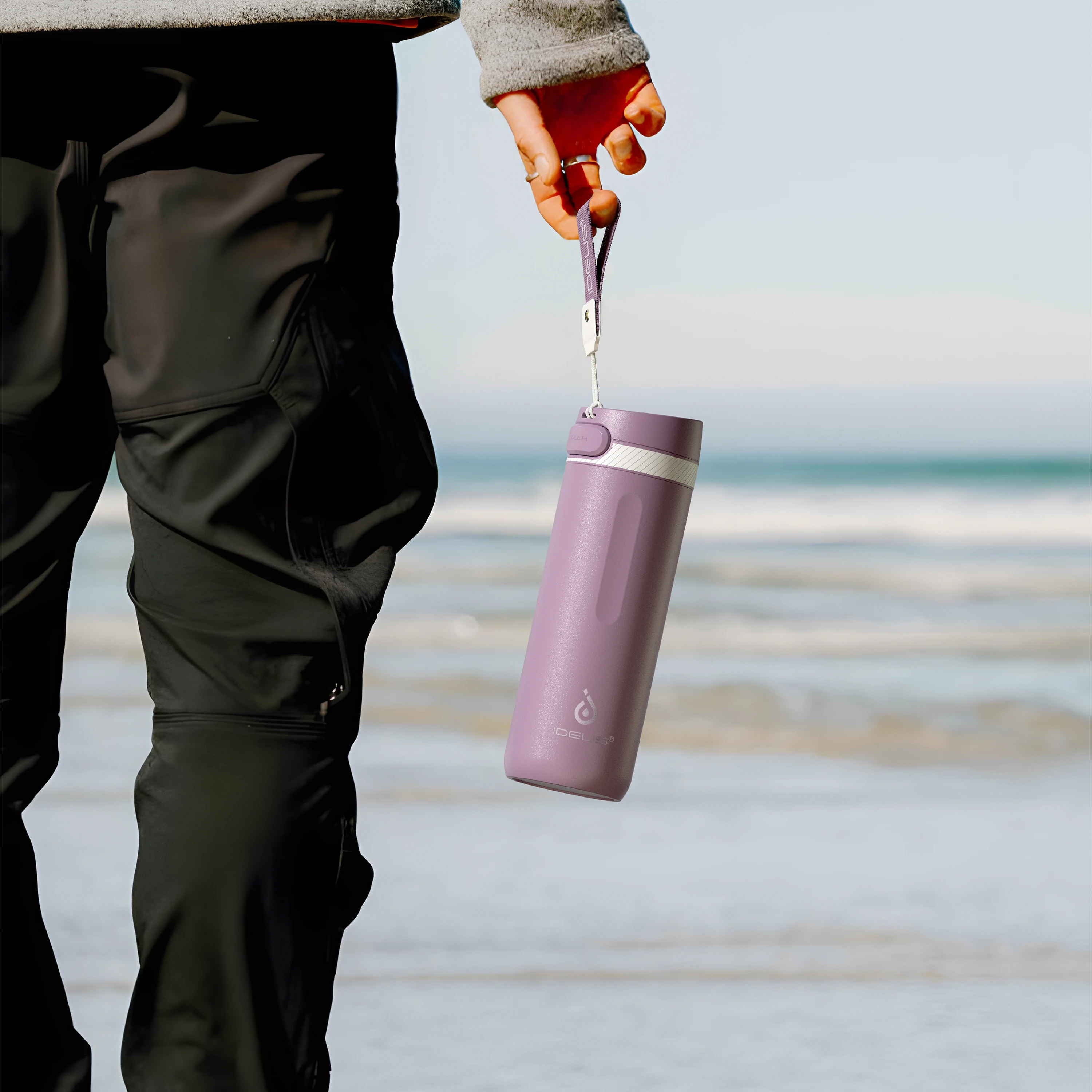 

Ideus 304 Vacuum Stainless Steel Thermal Water Bottle With Button Cover Leak-Proof Portable Car Water Cup