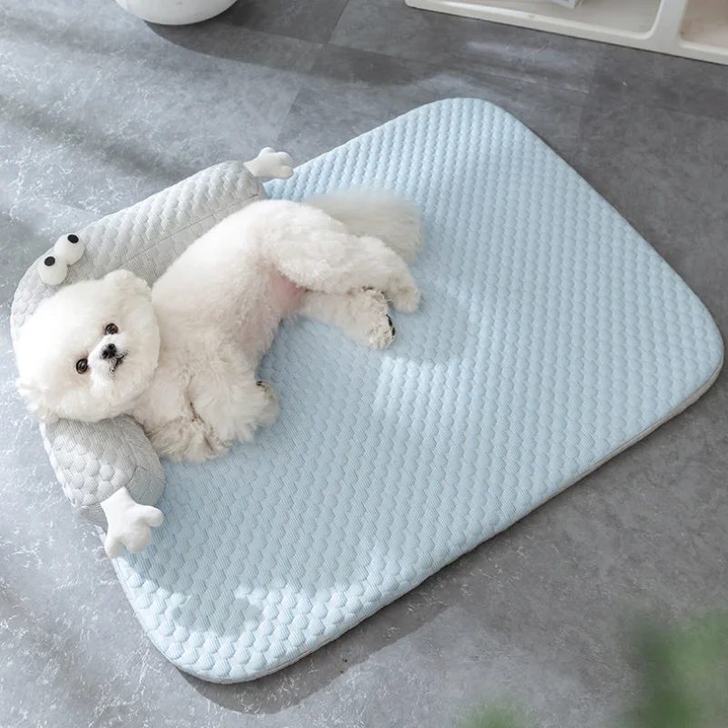 

New Big-eyed Monster Dog Mat, Breathable And Cool, Small Dog Spring And Summer Dog Bed, Cat Bed, Soft Non-slip Pet Sleeping Mat