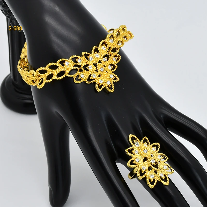 Dubai Luxurious Gold Color Jewelry Set Leaf Necklaces For Women Bride Earrings Rings Indian Nigerian Wedding Jewelery Set Gifts