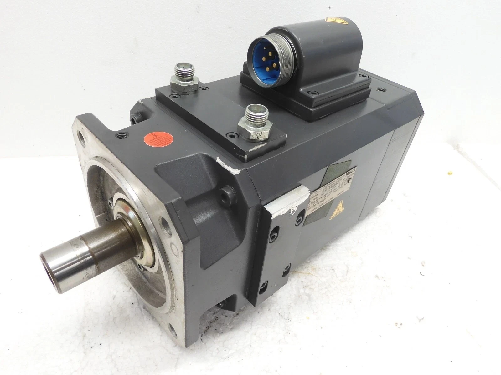 

1FT6084-8WH71-4EG1 For SIEMENS 1FT6084-8WH71-4EG1 Servo Motor