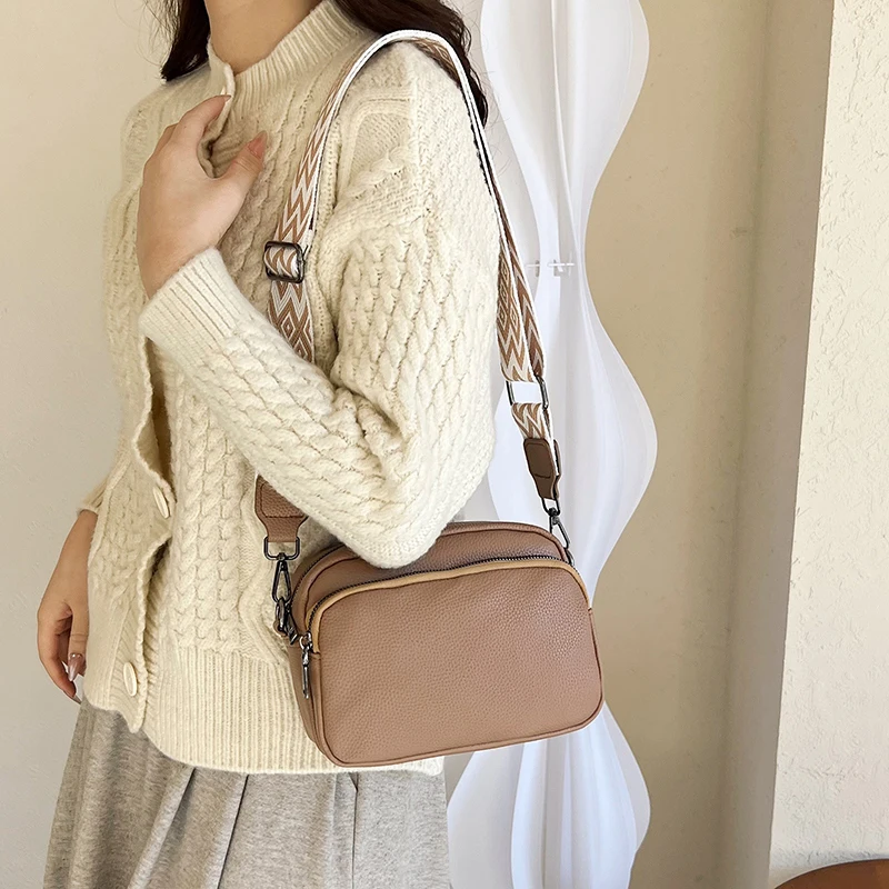 

Новая модная женская сумка: элегантная, простая, на одно плечо, кроссбоди, в стиле ретро, маленькая квадратная сумка, простой модный клатч.