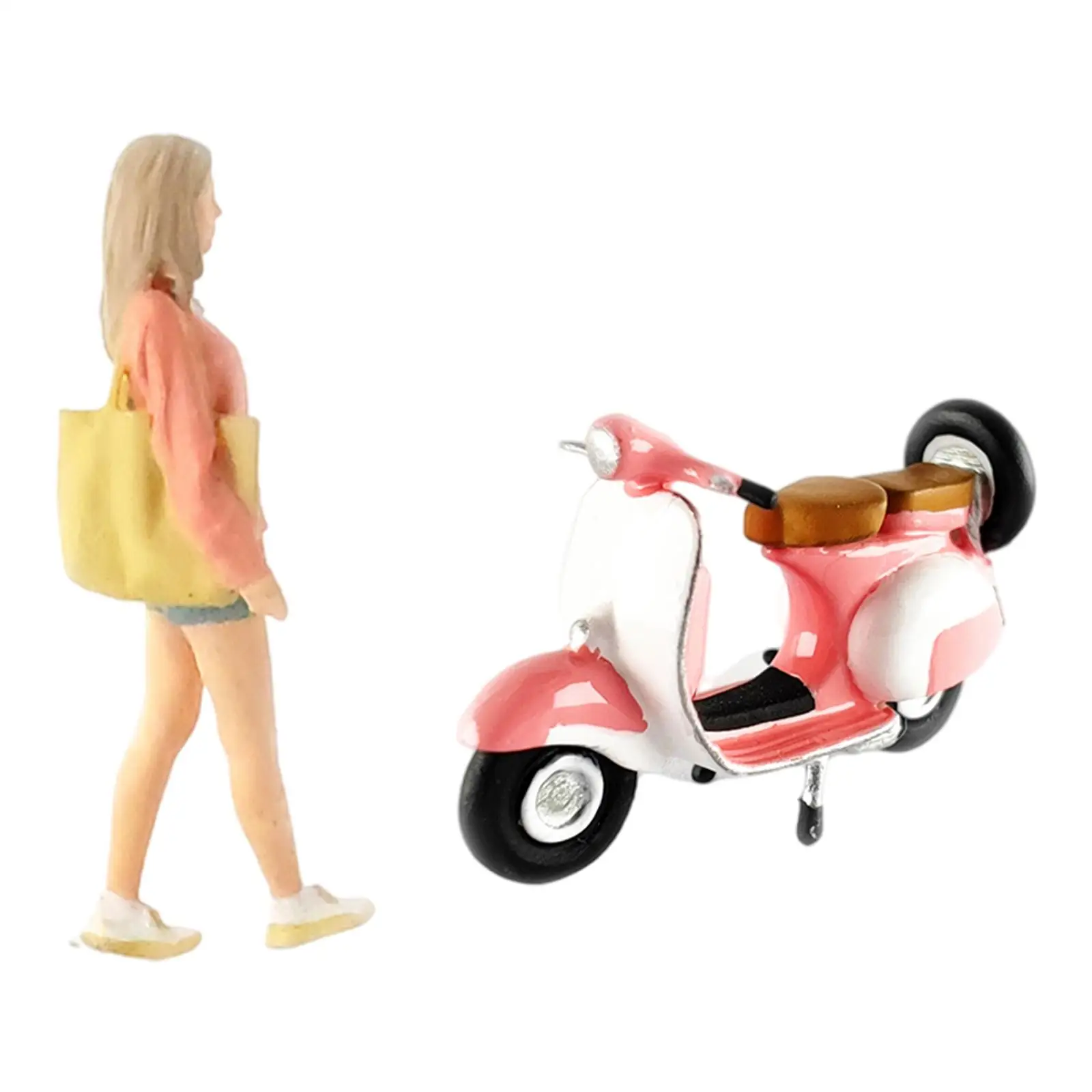 

Расписанная вручную фигурка девушки на мотоцикле в масштабе 1:64 для коллекций, настольное украшение, проекты DIY, макеты, персонажи фильмов, масштаб S