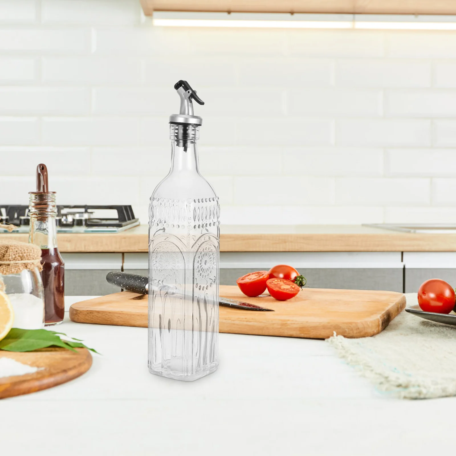 Elegant Glass Oil Dispenser Spout Non-Greasy Oil Bottle For Kitchen Use Clear Reusable Water Bottle Small Oil Bottle For Kitchen