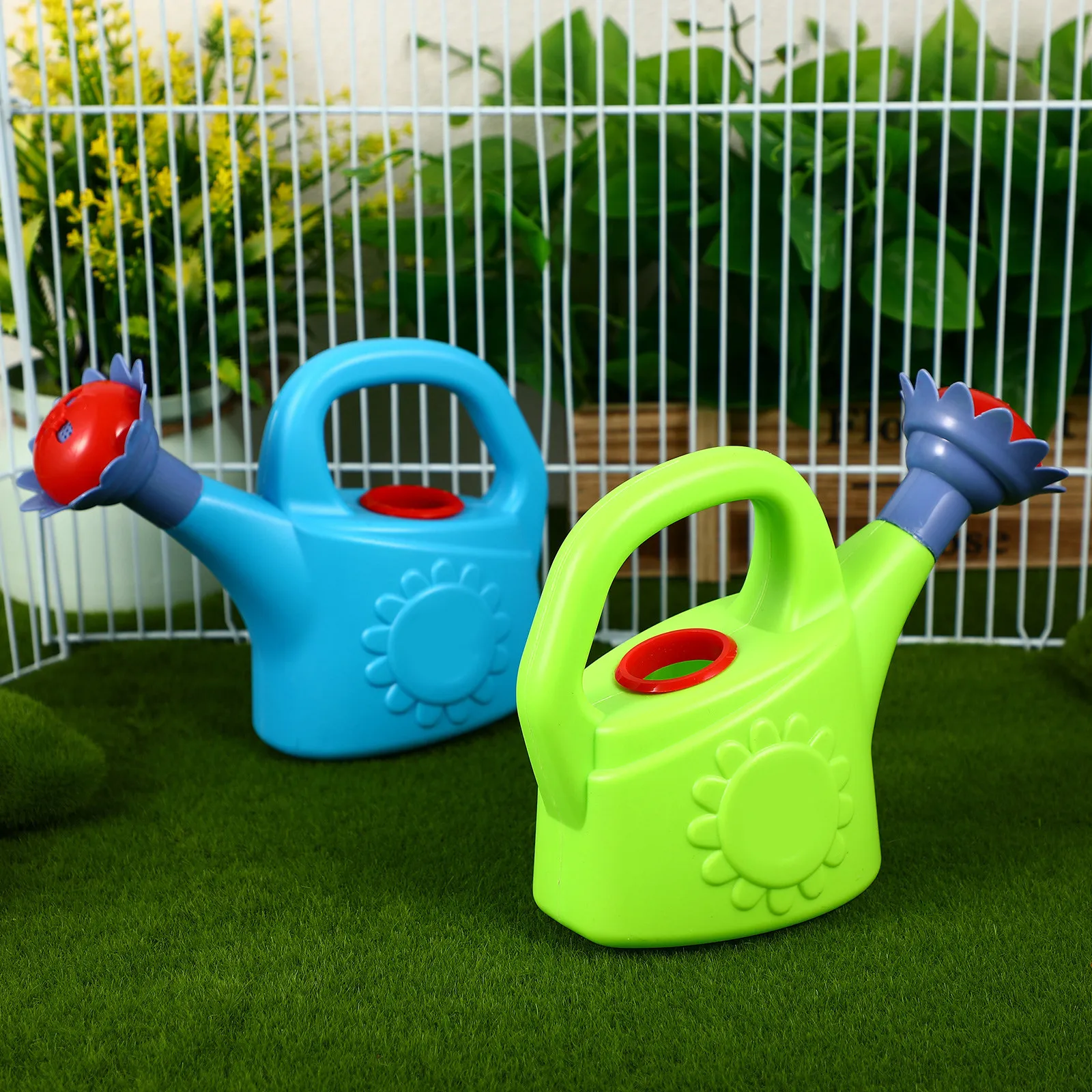 

Набор из 2 пластиковых лейок для куриц, легкие детские ведерки для купания, идеальный подарок для развития творчества и распознавания цветов