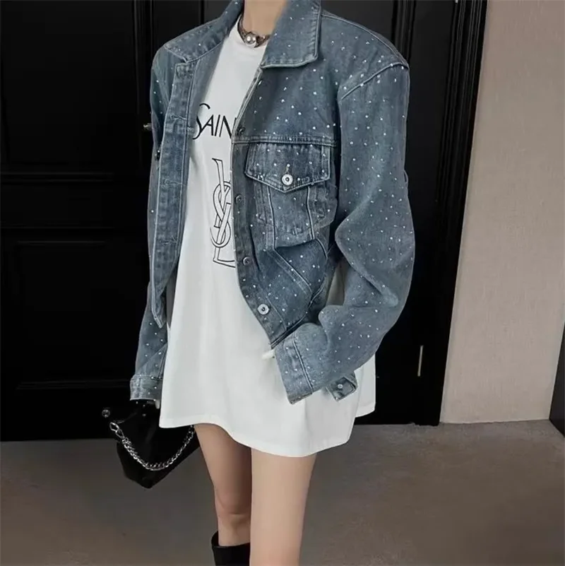 Jaket Denim pendek musim semi musim gugur wanita 2024 mantel longgar mode baru kancing pengeboran panas warna murni kerah persegi pakaian luar wanita