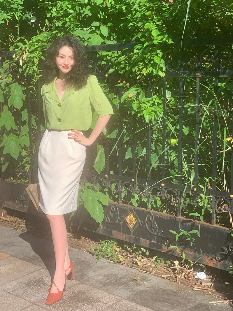 

Новая женская юбка-миди из полиэстера с завышенной талией, А-силуэт, в винтажном гонконгском стиле, весна-лето