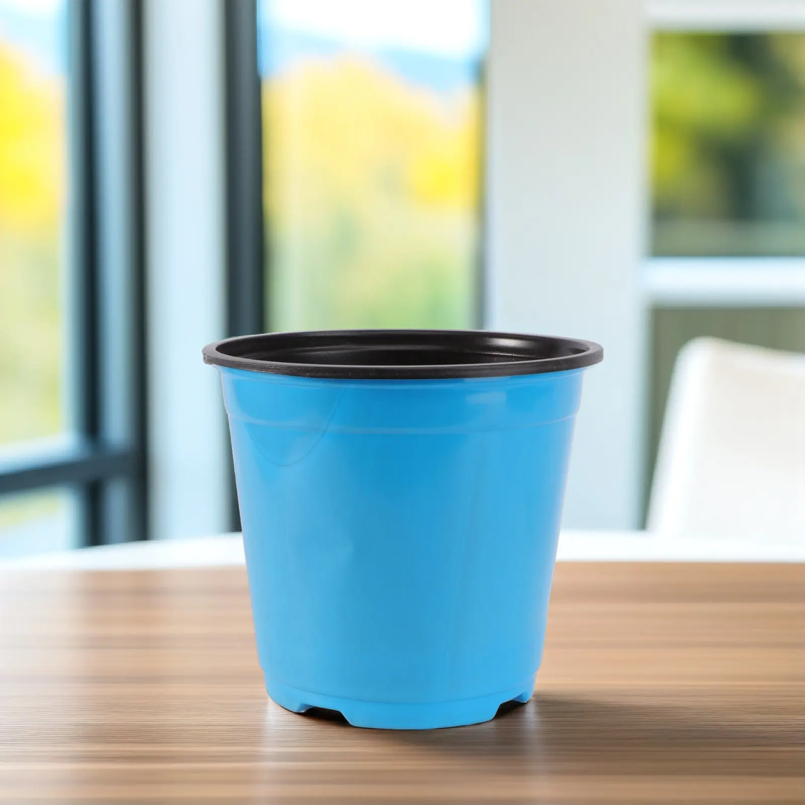 Eco Friendly Thick Round Plastic Flowerpot Large Garden Balcony Pot for Rose Tree Grass Planting 5 Gallon Blue Bucket