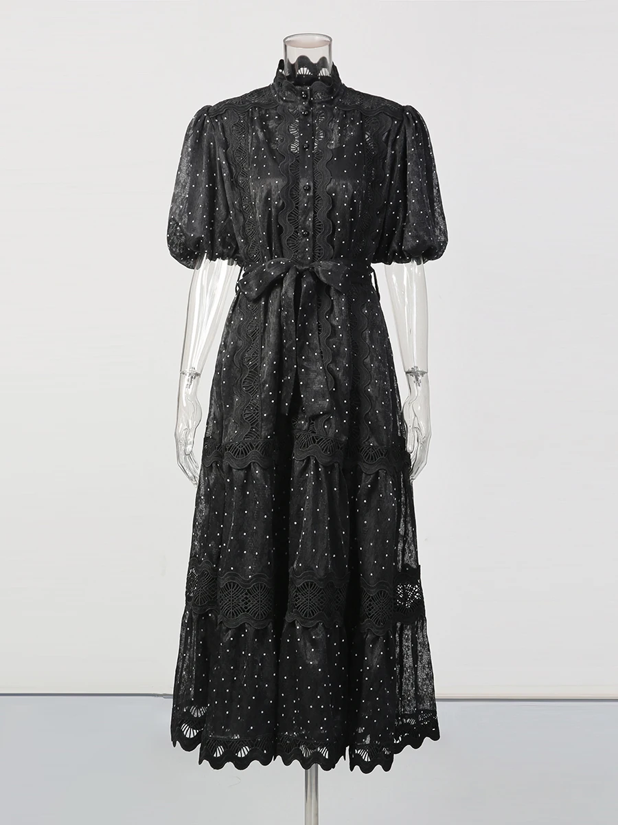 เดรสผ้าโปร่งลายจุด TWOTWINSTYLE สำหรับผู้หญิง คอตั้ง แขนพอง เอวสูง แต่งผ้าลูกไม้ผูกเชือก ดีไซน์หรูหรา สไตล์ลำลอง