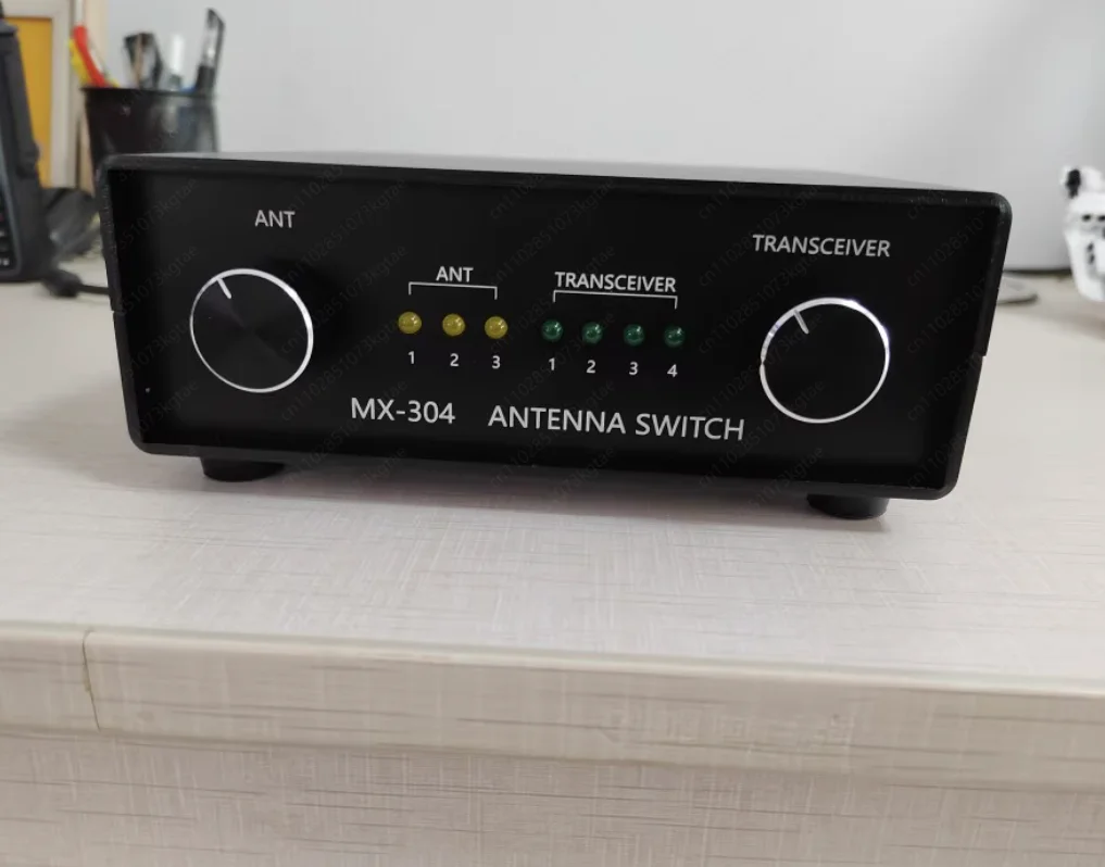 

Антенный радиопереключатель MX-304, мультиантенный радиоприемник