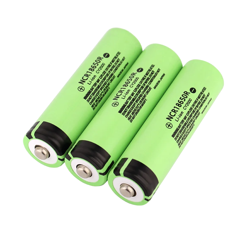 Batteria ricaricabile al litio 3.7 V Ncr18650r 2000 mAh 18650 per batterie per fari torcia (punta superiore, senza PCB)