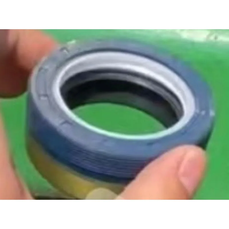 

Genuine Front Axle Long Sleeve Short Sleeve Shaft Oil Seal for John Deere 5-754 6B904 1404 5E954 1104