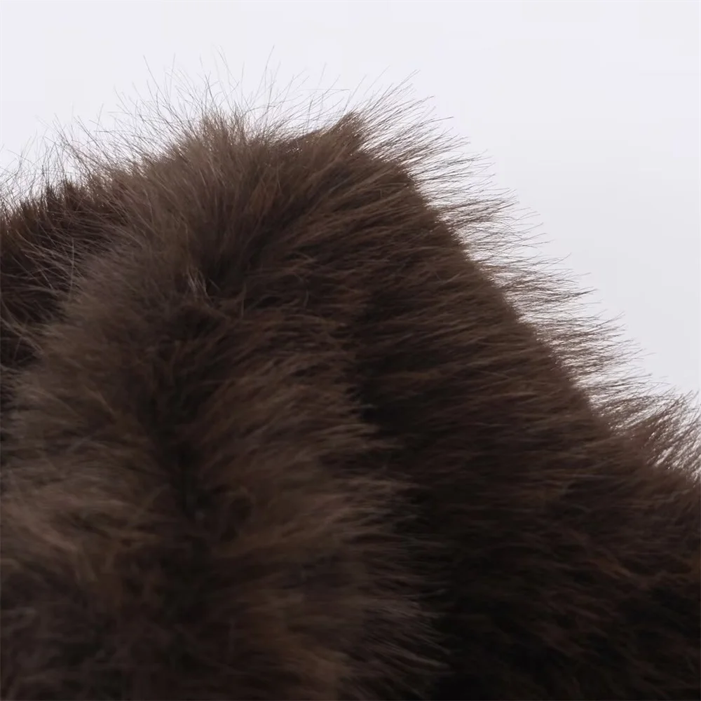 秋冬新作 レディースファッション カジュアル 多彩な着こなしができる シンプルなフェイクファー調ベスト