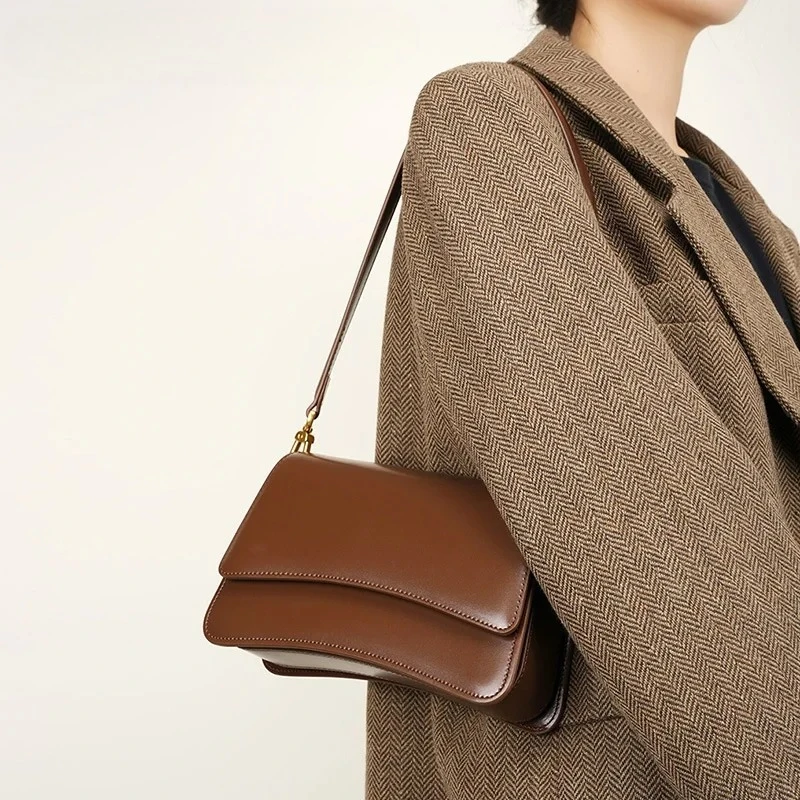 

2026 Underarm cowhide Genuine leather handbags women vintage shoulder bag female luxury bags womens high quality