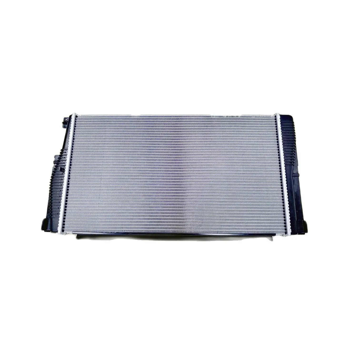 Radiator For BMW 528i 528i xDrive 17117626560,17118672012