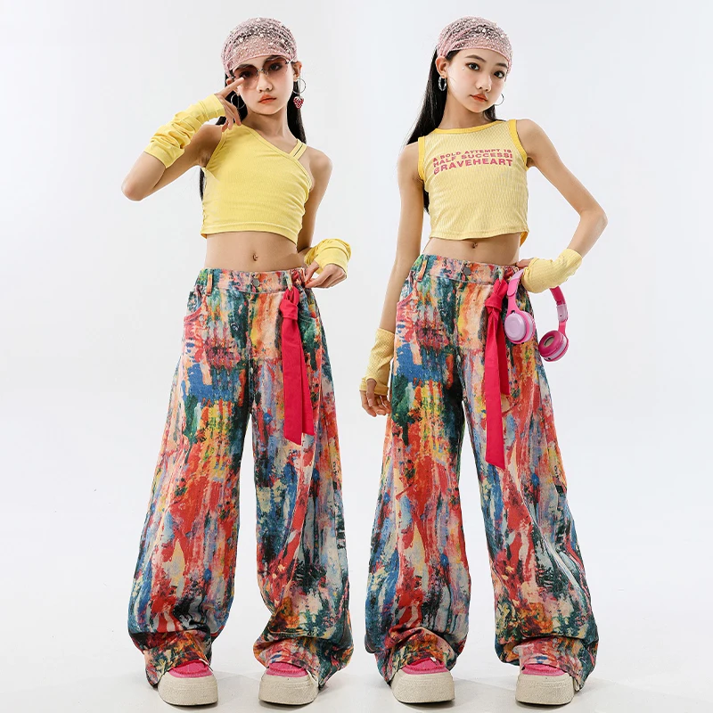 Set da ballo di strada per ragazze Costume da ballo jazz Vestito hip-hop Abiti da spettacolo per bambini Top corto giallo Pantaloni Graffiti XH2677