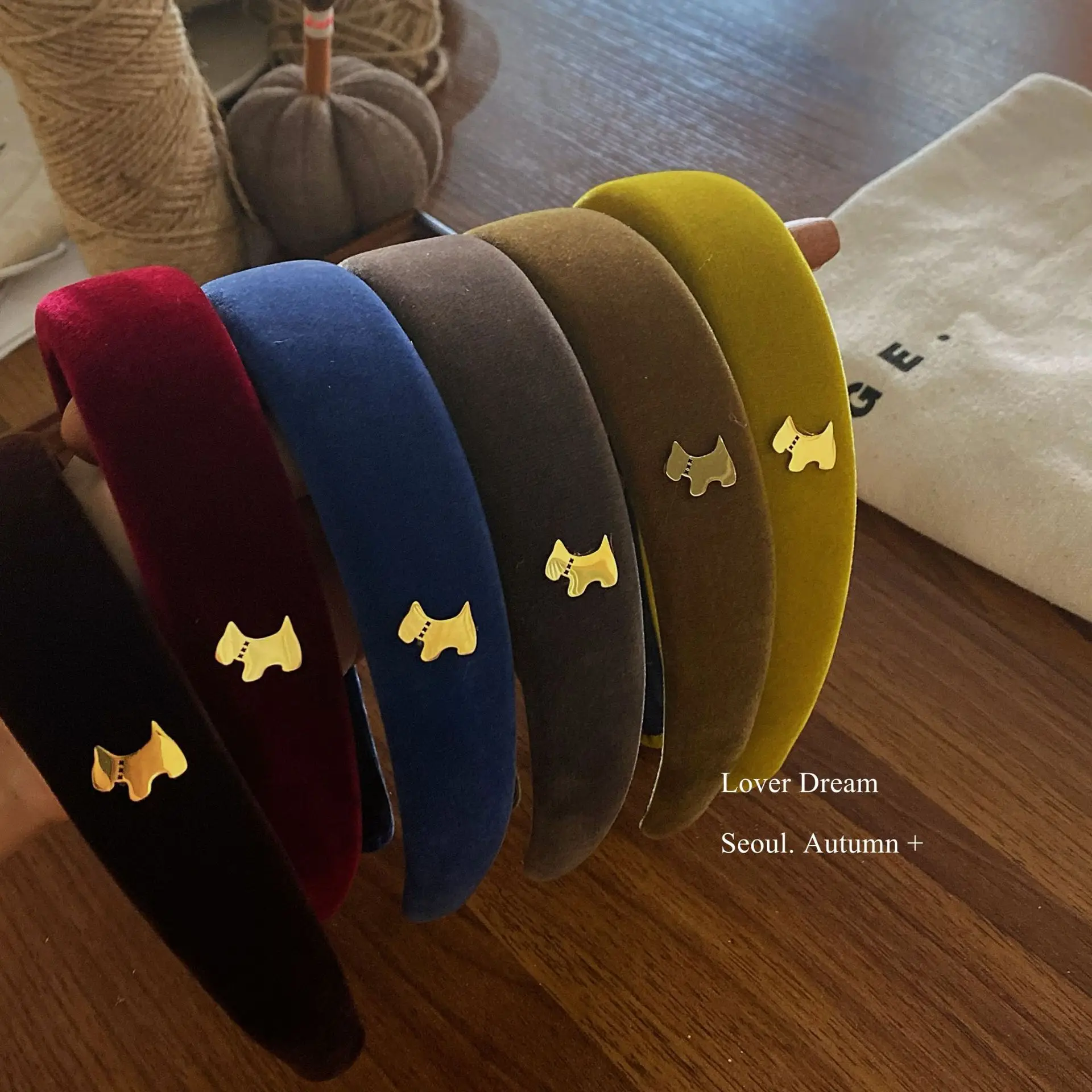 

Корейская осенне-зимняя бархатная повязка на голову с губчатой подкладкой, французские модные аксессуары для волос для женщин