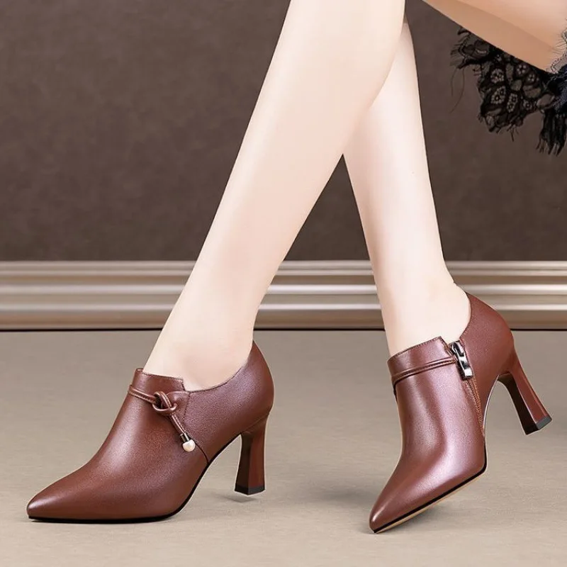 British Style Small Leather Shoes 2024 New Pointed High Heels Women\'s Spring and Autumn Design Retro Deep Mouth Women\'s Shoes
