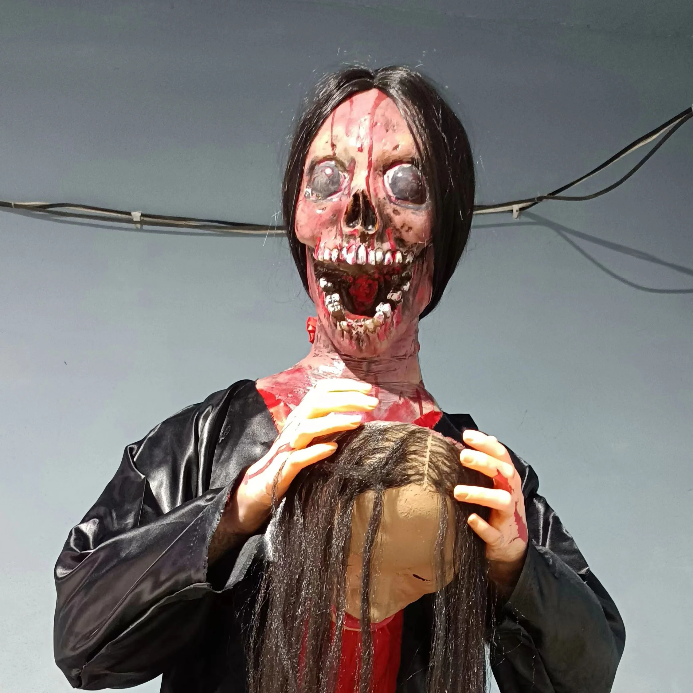 ATV&UTVDinosky Face Changer Mask Ghost Design Haunted House Animatronic Animal Horror Escape Room for Theme Park Amusement Park