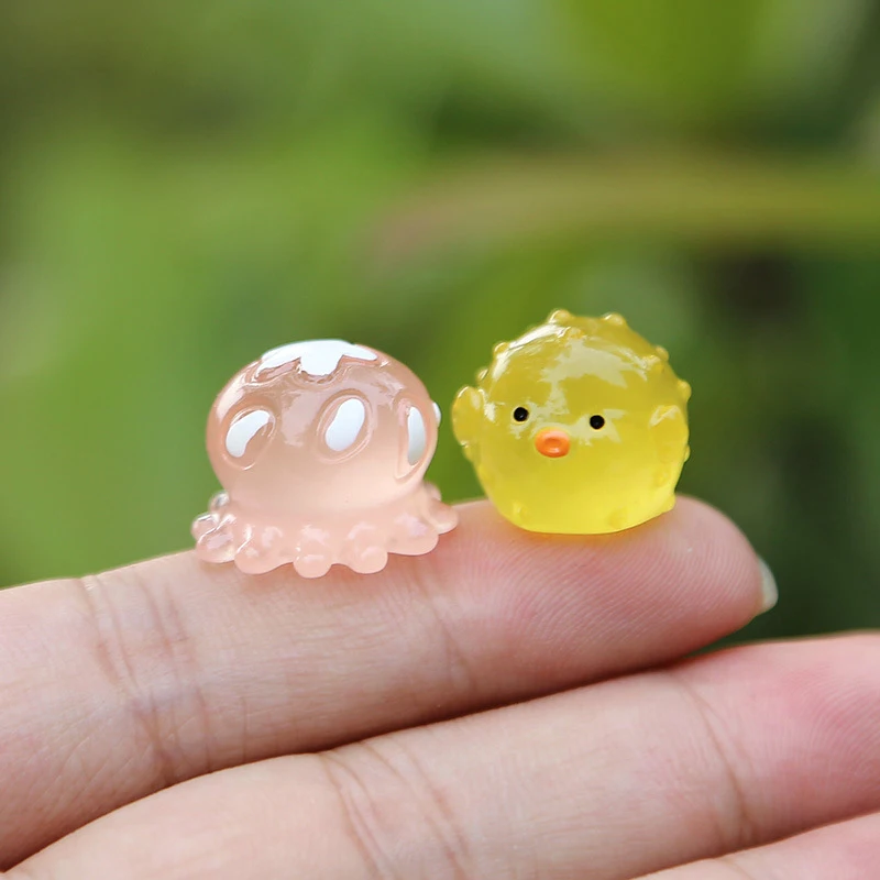 Luminous Ocean Animal Series Resin Doll Creative Micro Landscape Car Desktop Decoration Ornament Handmade DIY Luminous Keychain