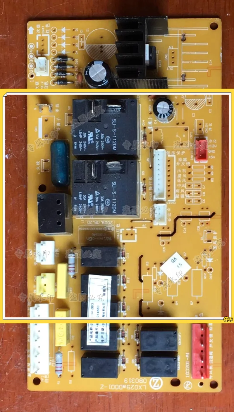 

Оригинальная плата управления внутренним блоком системы охлаждения и обогрева Chigo 2P ZLAG-33-3D4 LX029aD001-Z